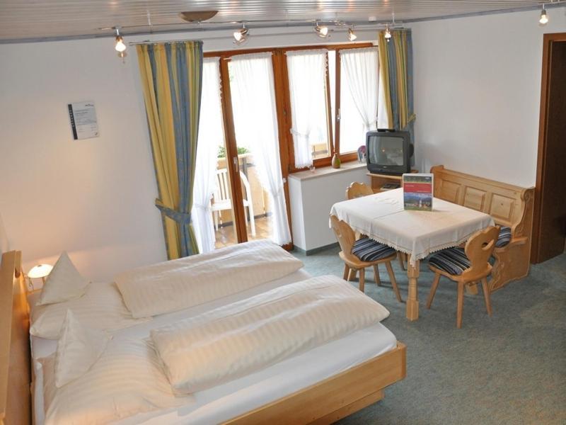 Landhaus Ohnesorg Hostal Nesselwang Habitación foto